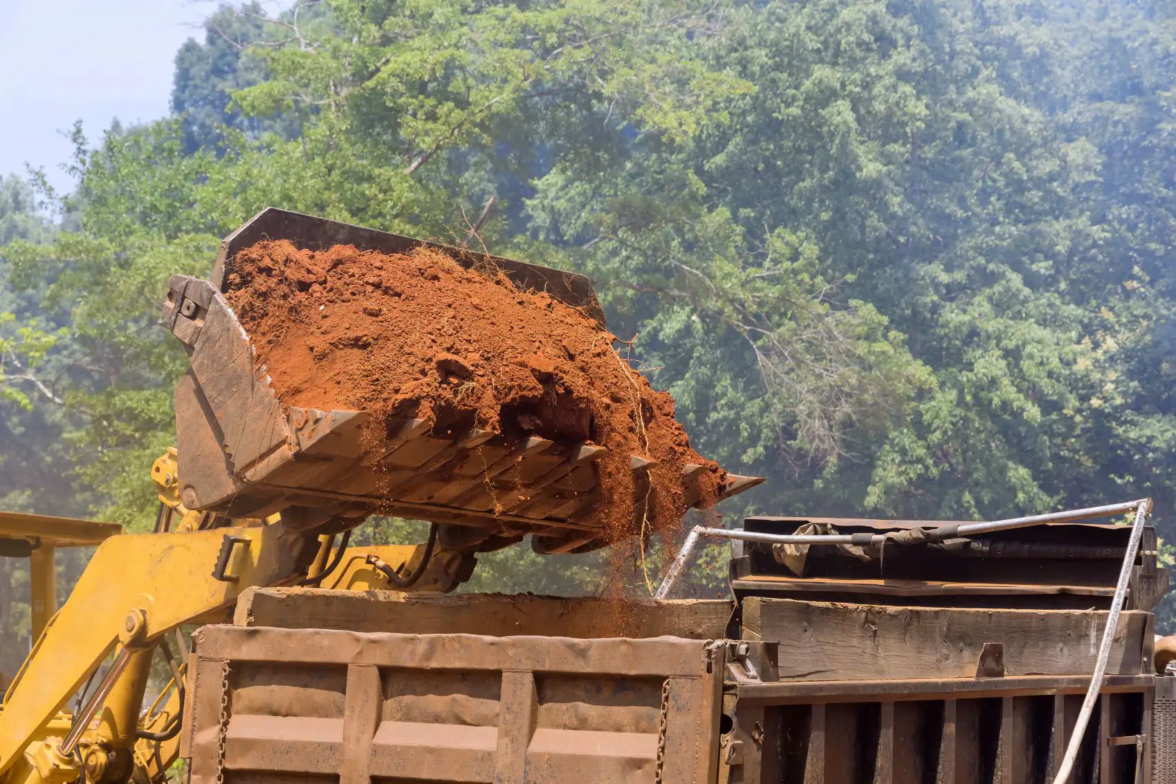 Stone Horse Construction topsoil delivery and property preparation in Oklahoma